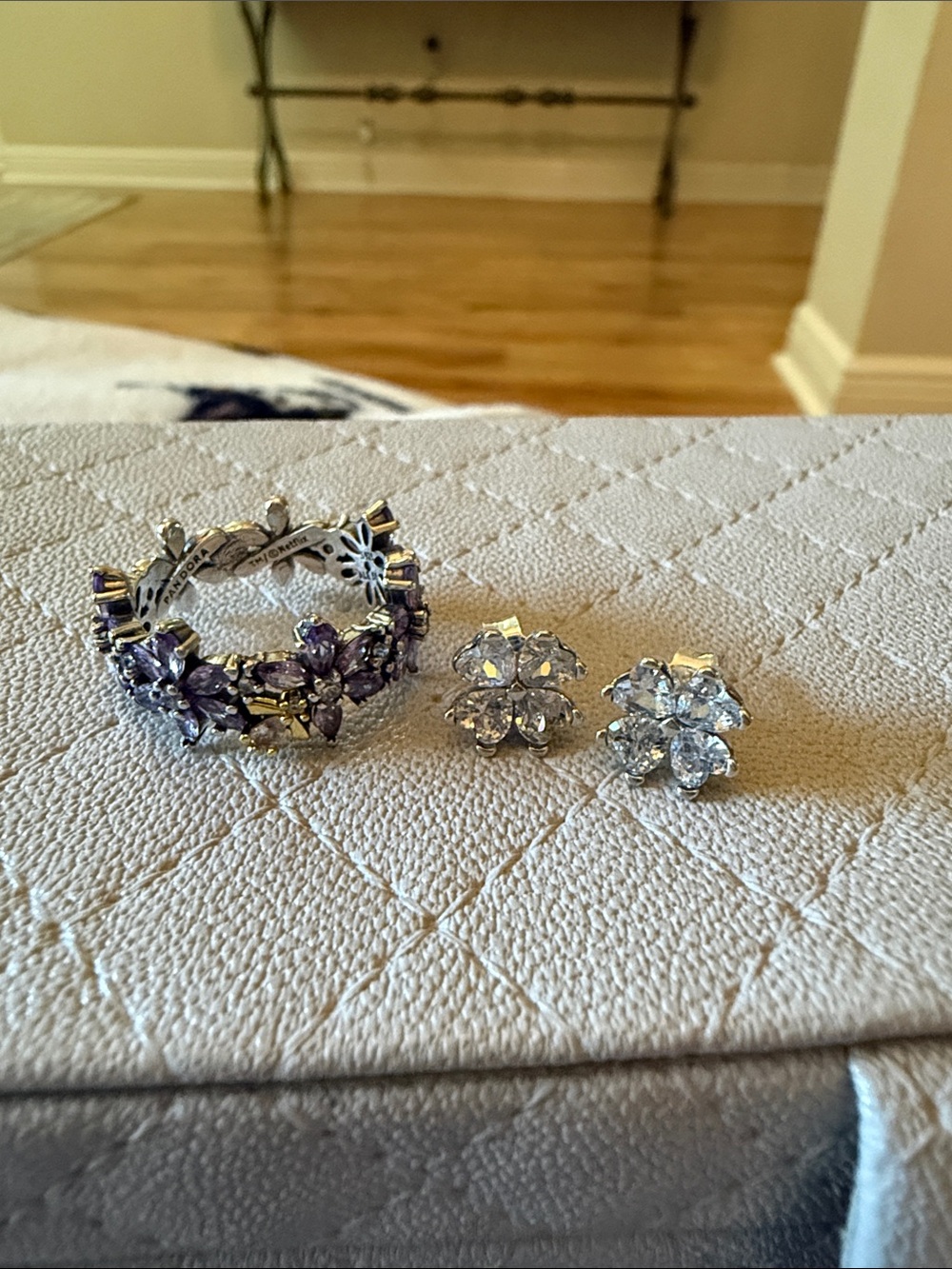Bridgerton Pandora 8.5 Ring  and a set of Pandora  lucky clover heart earrings